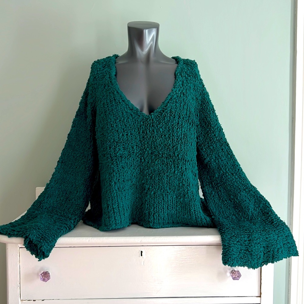 EUC Gorgeous Free People sweater